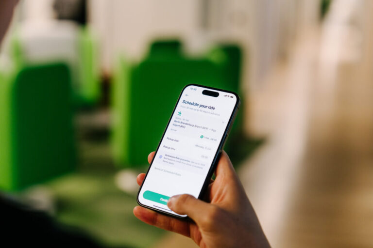 Bolt Launches Flight Tracking For Airport Pickups