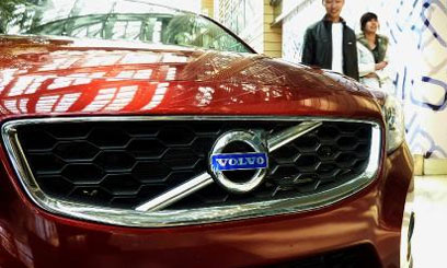 Chinese-owned Volvo Cars to cut 3,000 jobs