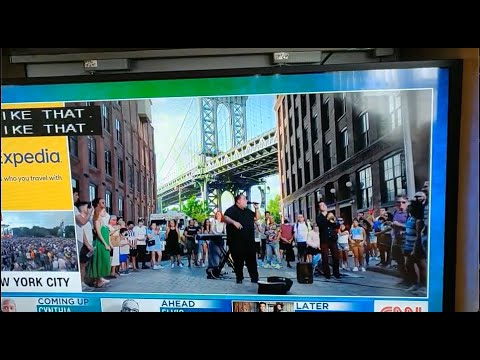 Expedia commercial filmed in DUMBO Brooklyn for 2021 NYC Homecoming Week