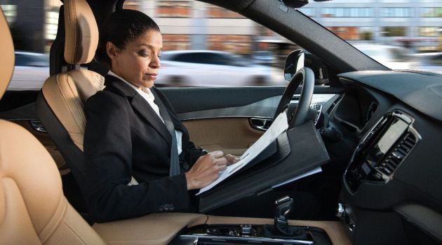 Twix ad banned for encouraging unsafe driving