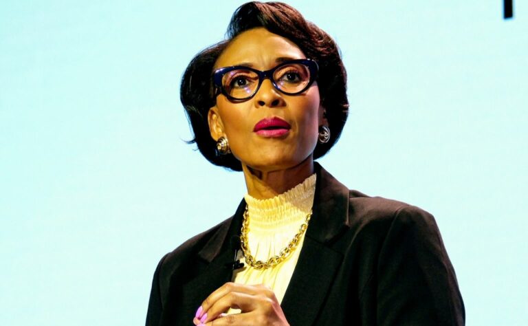 Lilian Barnard Changes Role At Microsoft